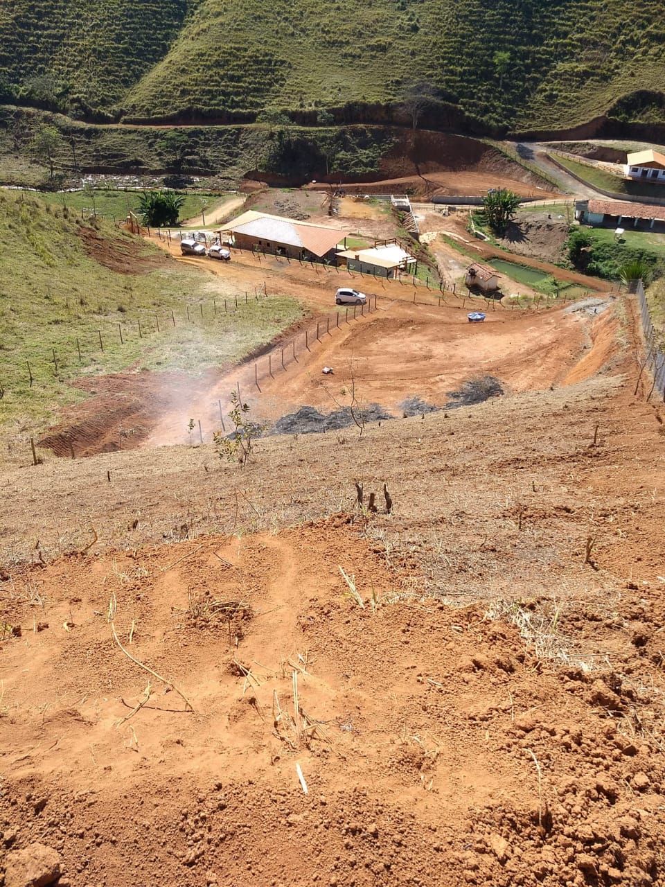 Lote de terra na estrada Volta Redonda x Amparo