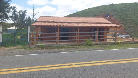 Chácara na RJ-155, Barra Mansa sentido Angra dos Reis